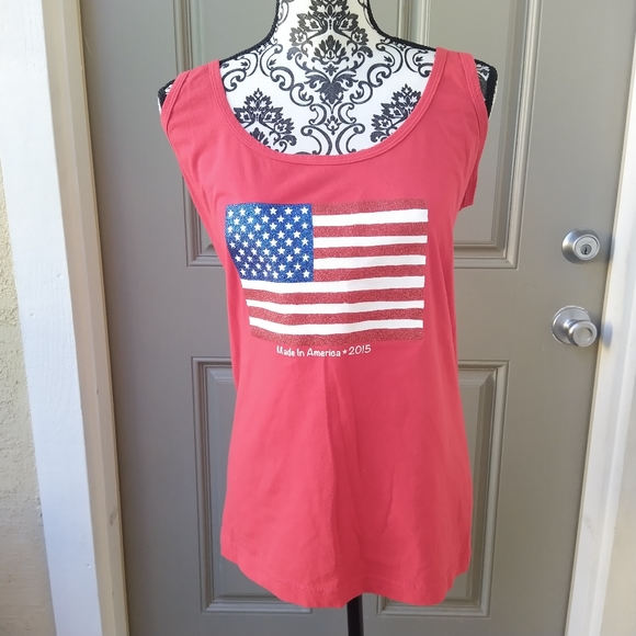Tops - 💜5/$13 American Flag tank top size M